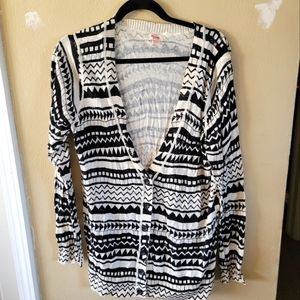 🌷Patterned cardigan